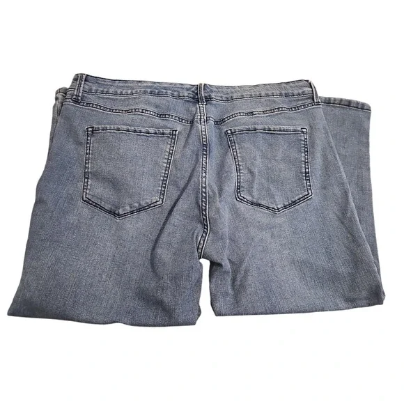 Nine West Women's Chrystie Blue Capri Denim Jeans Missy Medium Wash Size 16 - Picture 5 of 10